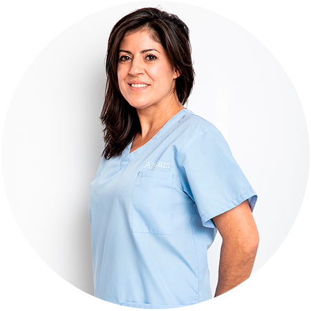 Jéssica Sánchez, Auxiliar